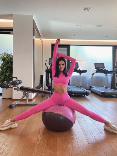 Спортен екип Pink