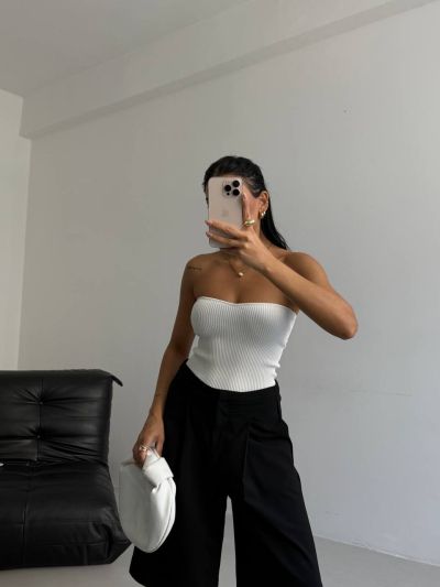 Кроп топ Shery White